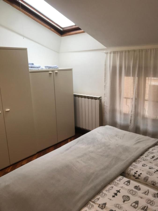 Ferienwohnung Antico Borgo Desenzano del Garda Exterior foto